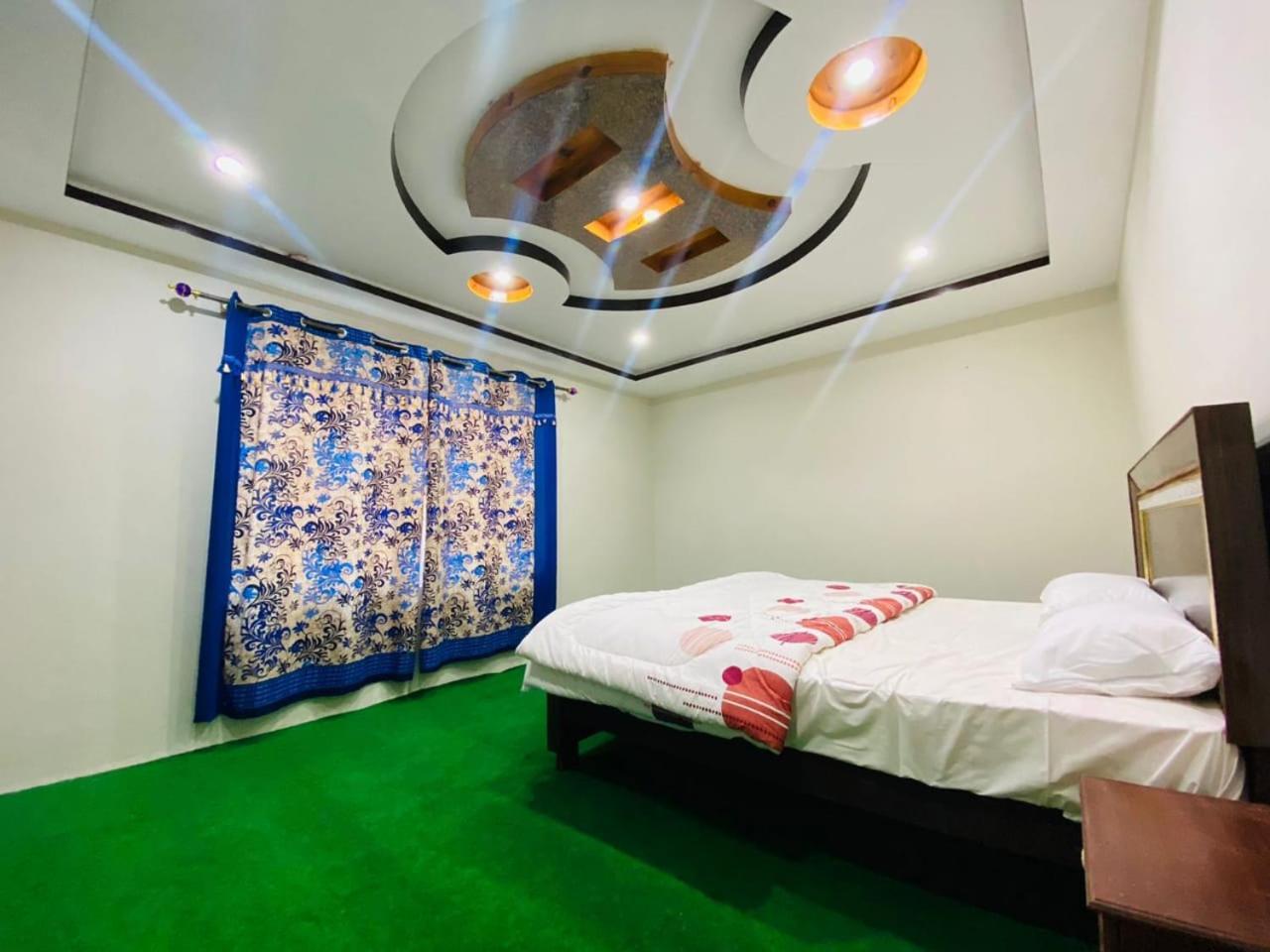 Skardu One Resort And Guest House Eksteriør bilde